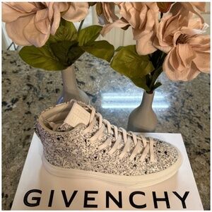 *New* GivencyXDisney’s Dalmatians High Tops